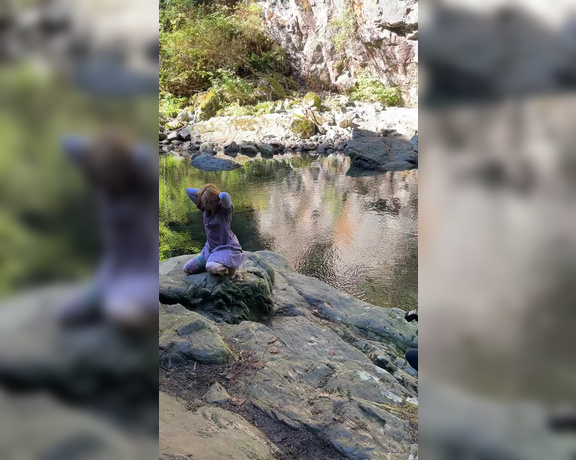 GoAskAlex aka goaskalex - 10-12-2023 OnlyFans Video - Good morning lovely humans I went to the river recently with my friends sirenerouge and ceressinclair_21ek