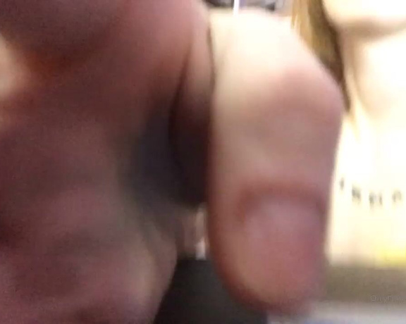 GoAskAlex aka goaskalex - 08-15-2019 OnlyFans Video - Im so fucking bisexual its not even funny