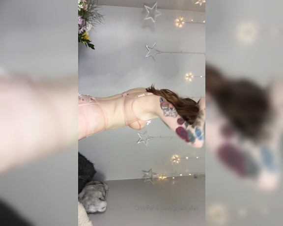 GoAskAlex aka goaskalex - 07-23-2019 OnlyFans Video - One of my favourite looks, and one of my most aesthetic Snapchat cumshows