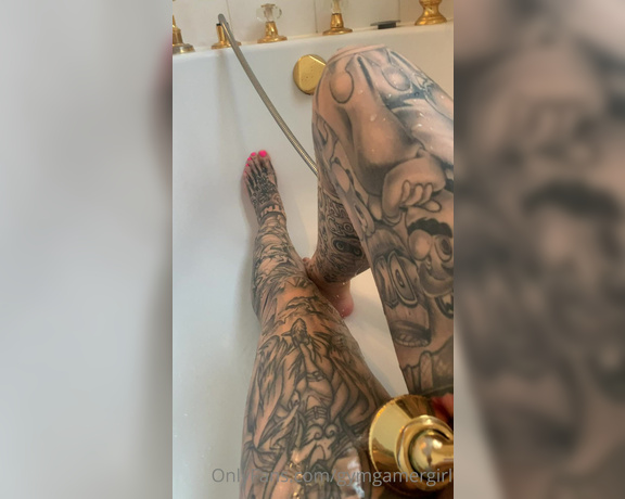 GymGamerGirl aka gymgamergirl - 07-04-2020 OnlyFans Video - In the shower my  is extra