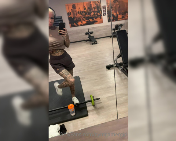 GymGamerGirl aka gymgamergirl - 08-10-2020 OnlyFans Video - I would like to wear nothing in the gym its soooo hot