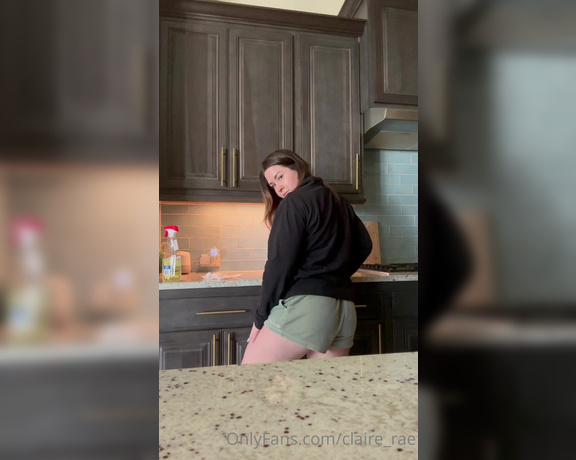 Claire Rae aka claire_rae - 01-18-2023 OnlyFans Video - Ok Just a peek then its back to cleaning