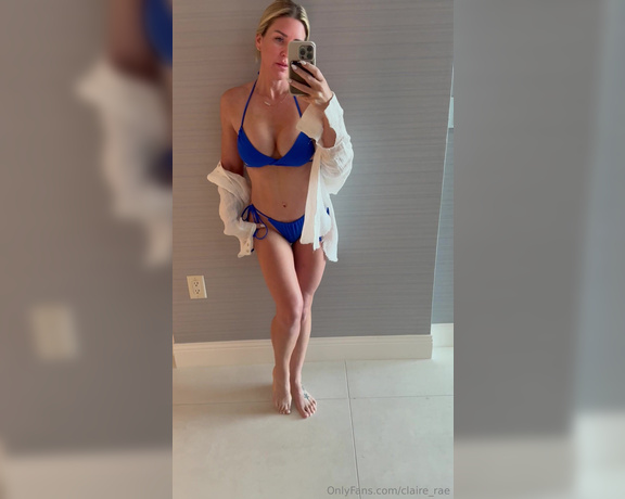 Claire Rae aka claire_rae - 07-14-2024 OnlyFans Video - Would you notice me at the pool