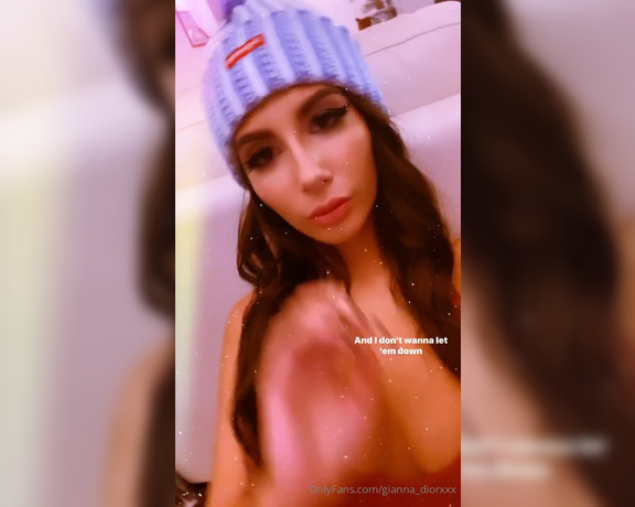 Gianna Dior aka giannadior - 04-24-2020 OnlyFans Video - do you like my beanie