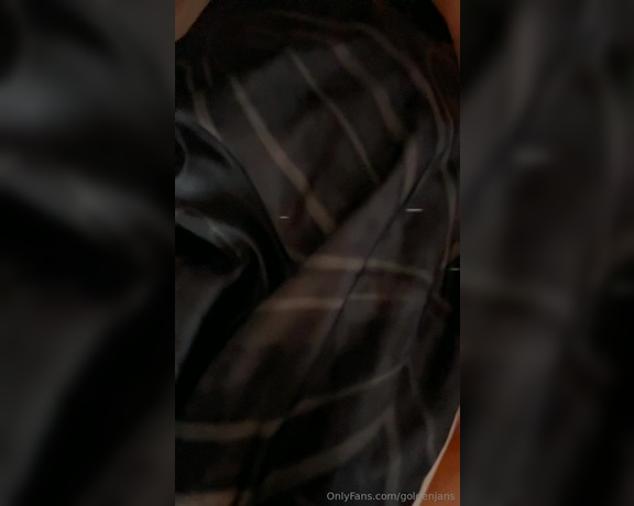 GoldenJans aka goldenjans - 05-07-2024 OnlyFans Video - Happy titty Tuesday handsome love bugs