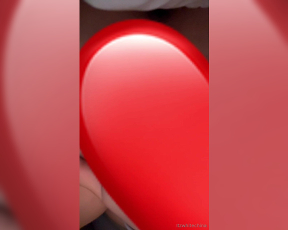 Itz WhiteChina aka itzwhitechina - 06-27-2024 OnlyFans Video - On my period what you guys wanna see