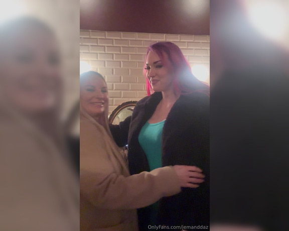 Jem & Daz aka jemanddaz - 04-13-2024 OnlyFans Video - When me and Daz had our unicorn date last weekend we couldnt resist going to the