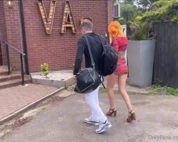 Jem & Daz aka jemanddaz - 05-29-2024 OnlyFans Video - Hey guys, sorry Ive been a bit quiet today but Ive been super busy