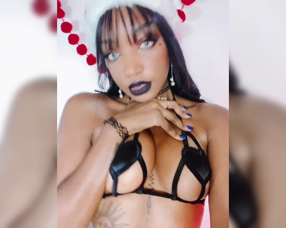 Kay Bear aka kayyybear - 12-14-2019 OnlyFans Video - Jingle my bells