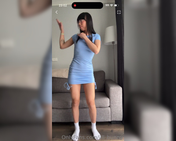 Jill Bunny aka jill_bunny - 07-15-2023 OnlyFans Video - describe the word awkward