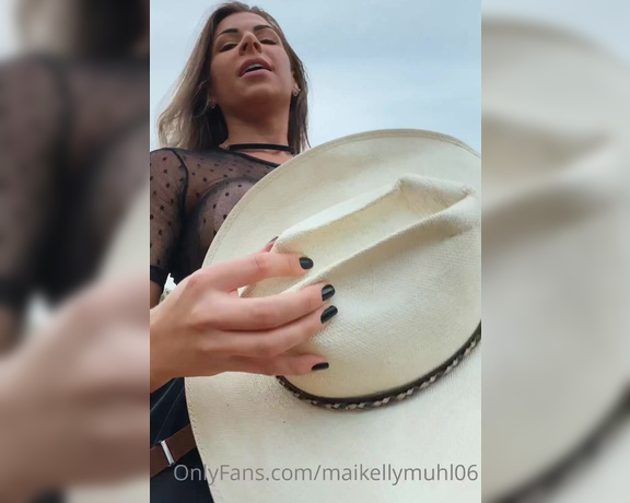 Maikelly Muhl aka maikellymuhl - 03-26-2021 OnlyFans Video - vem andar a cavalo comigo