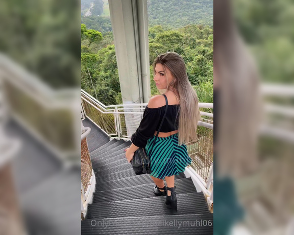 Maikelly Muhl aka maikellymuhl - 07-16-2021 OnlyFans Video - Conhecendo os pontos turísticos da minha cidade com plug anal