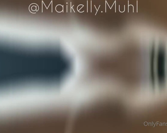 Maikelly Muhl aka maikellymuhl - 04-27-2022 OnlyFans Video - Café está na mesa