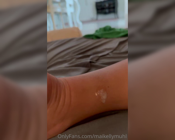 Maikelly Muhl aka maikellymuhl - 01-30-2023 OnlyFans Video - Cheguei em casa e dei gostoso até tomar um banho de porra  Dei só o