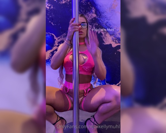 Maikelly Muhl aka maikellymuhl - 04-08-2023 OnlyFans Video - Um findi bem gostosinho pra vocês