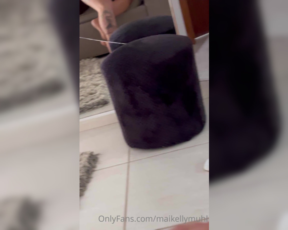 Maikelly Muhl aka maikellymuhl - 04-15-2023 OnlyFans Video - Passei na casa da mãe e aproveitamos que ela não estava