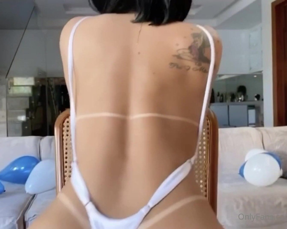 Maikelly Muhl aka maikellymuhl - 07-21-2020 OnlyFans Video - Quantas sentadas você aguenta