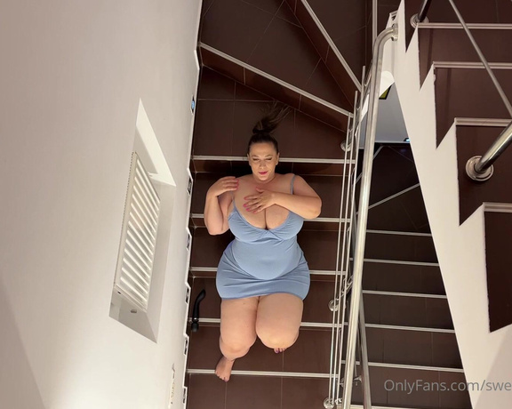 SweetheartMia aka sweetheartmiabbw - 07-20-2022 OnlyFans Video - Magic wand orgasm on stairs