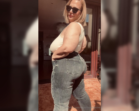 SweetheartMia aka sweetheartmiabbw - 03-29-2024 OnlyFans Video - Finally sunny weather  Suns out tits are out_dixs