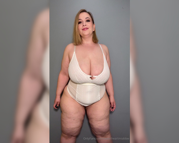 SweetheartMia aka sweetheartmiabbw - 04-17-2024 OnlyFans Video - Happy Hump Day_xtnz