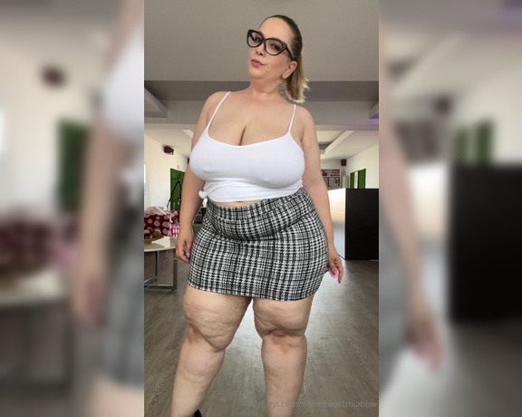 SweetheartMia aka sweetheartmiabbw - 06-20-2024 OnlyFans Video - How is everyone doing