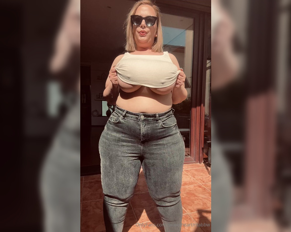 SweetheartMia aka sweetheartmiabbw - 03-29-2024 OnlyFans Video - Finally sunny weather  Suns out tits are out