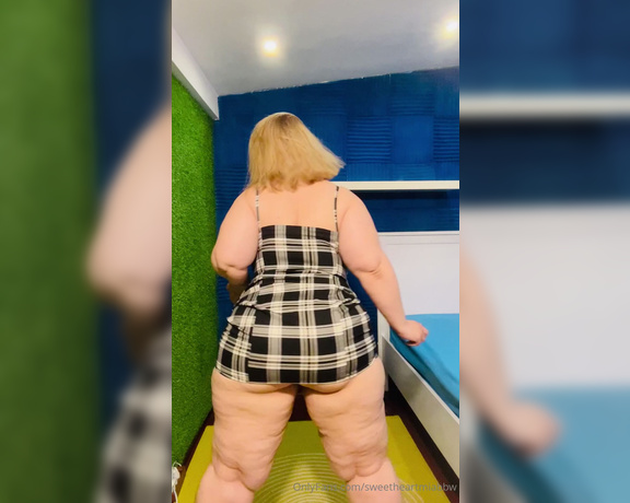 SweetheartMia aka sweetheartmiabbw - 04-16-2024 OnlyFans Video - Hows everyone doing today_vhu2