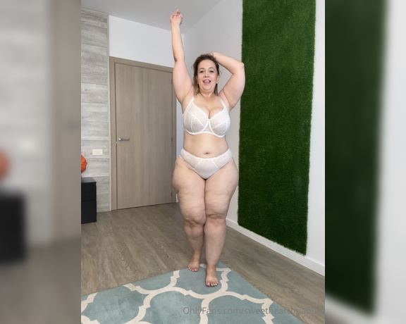 SweetheartMia aka sweetheartmiabbw - 08-19-2024 OnlyFans Video - First say back at the studio and this new set was waiting for me  Please