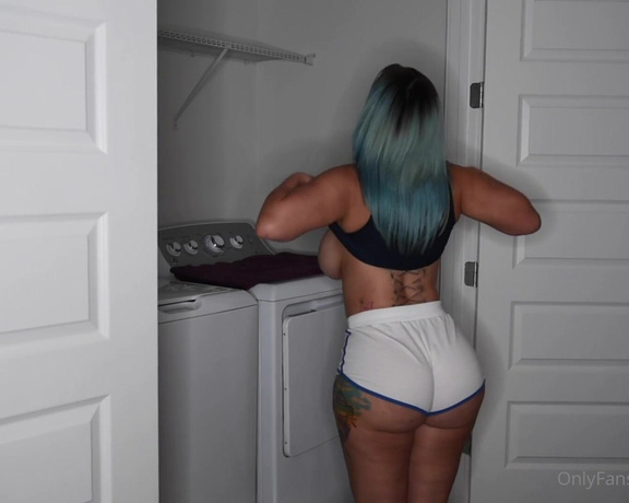 Nina Kayy aka ninakayy - 11-13-2021 OnlyFans Video - Keep me company  home all day