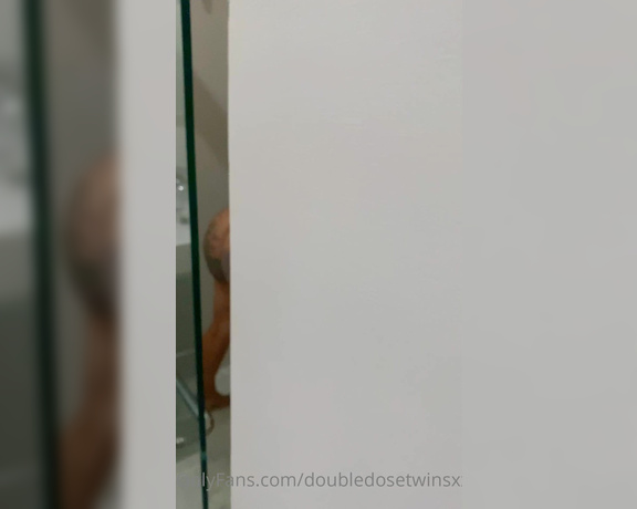 Doubledosetwinsxxx - Wet Wet rZ (07.05.2020)