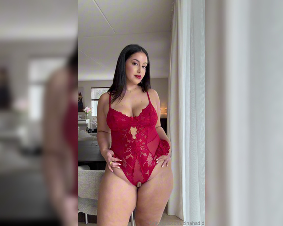 Zina Hadid aka zinahadid - 09-27-2024 OnlyFans Video - the cutest pussy youll ever see