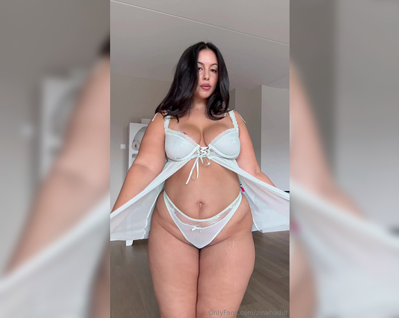 Zina Hadid aka zinahadid - 09-17-2024 OnlyFans Video - Lil dancing vid  Havent made these in a while