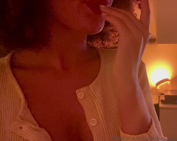 Beatrice Segreti aka beasecrets - 06-09-2021 OnlyFans Video - Midnight appetizer