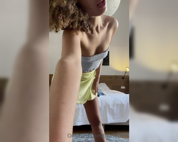 Beatrice Segreti aka beasecrets - 07-21-2021 OnlyFans Video - I hope you have sex with me a lot in your head_sj4v