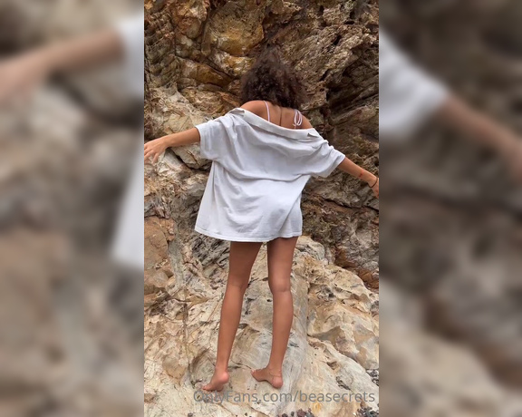 Beatrice Segreti aka beasecrets - 07-05-2022 OnlyFans Video - Im not really the hiking kinda girl, I was just looking for a hidden place to