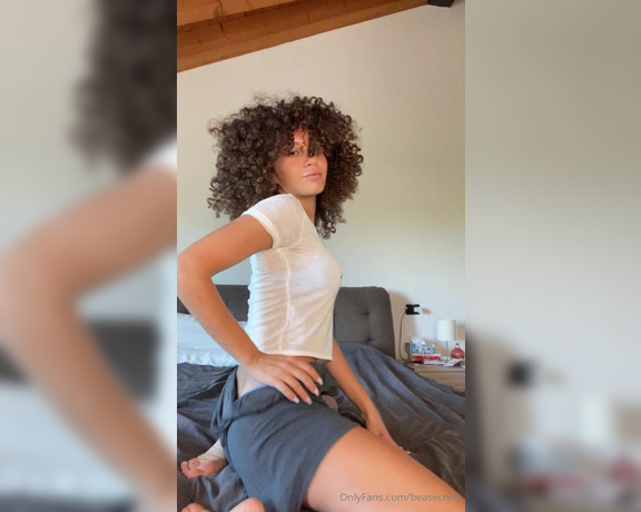 Beatrice Segreti aka beasecrets - 09-19-2023 OnlyFans Video - can she ride yes I can