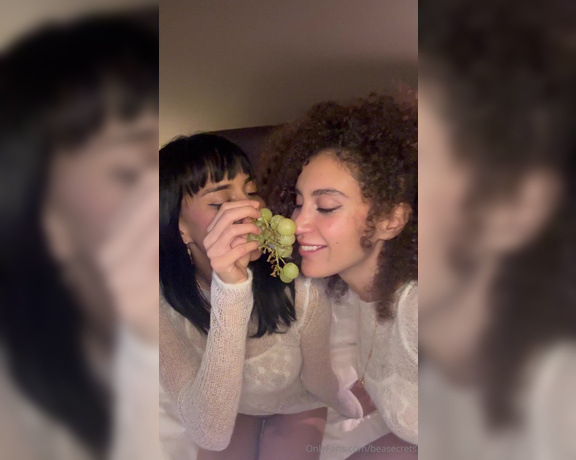 Beatrice Segreti aka beasecrets - 01-16-2024 OnlyFans Video - Una notte caldissima con Janice Griffith Sono già sicura che questo video sarà il vostro lesbo