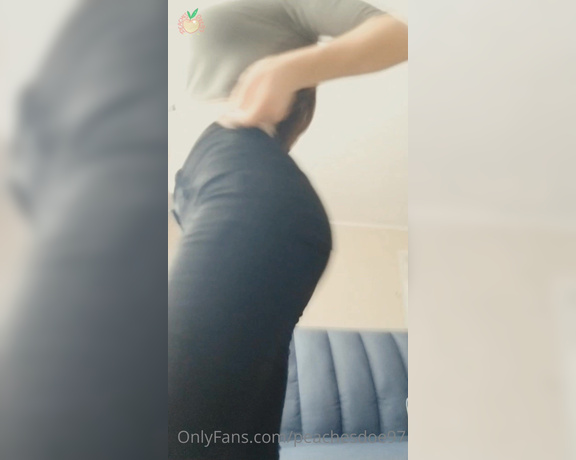 Nikki Marie aka peachesdoe97 - 08-24-2023 OnlyFans Video - Toes amp Tight pants