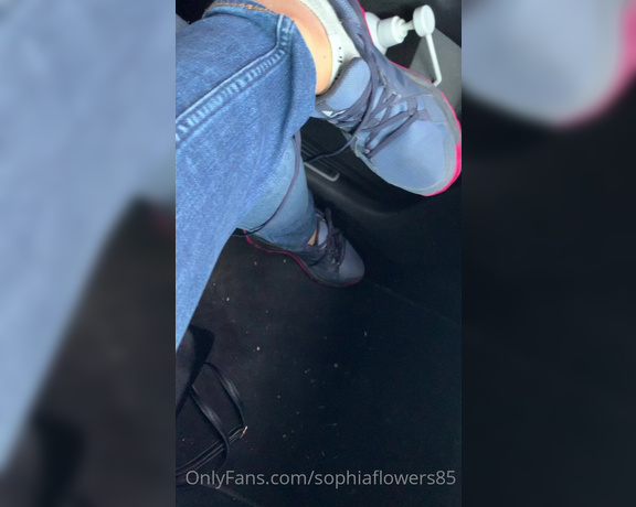 Sophia Abdalla aka sophiatheminx - 10-28-2020 OnlyFans Video - foot fetish