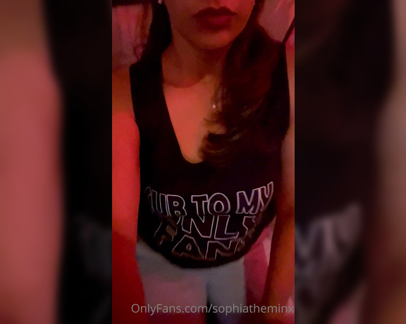 Sophia Abdalla aka sophiatheminx - 06-28-2022 OnlyFans Video - Should say Resub to my Onlyfans  Btw it sure attracted a lot of looks and