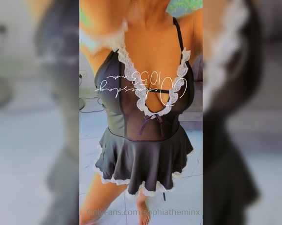 Sophia Abdalla aka sophiatheminx - 01-25-2023 OnlyFans Video - Anyone need a maid service