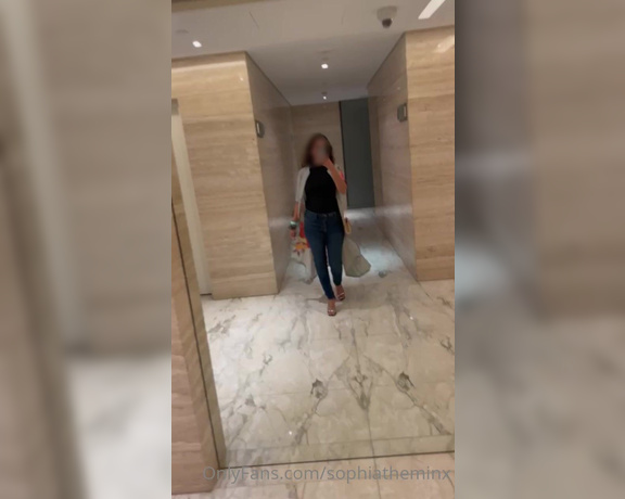 Sophia Abdalla aka sophiatheminx - 05-08-2023 OnlyFans Video - Todays outfit