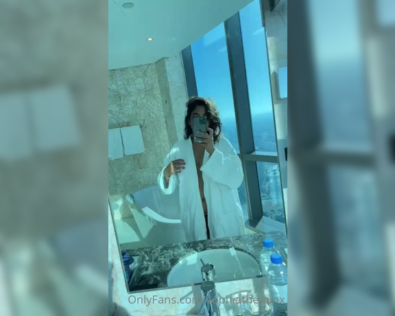 Sophia Abdalla aka sophiatheminx - 05-07-2023 OnlyFans Video - This bathroom is incredible What would make it better is if at least a couple of