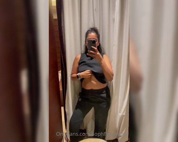 Sophia Abdalla aka sophiatheminx - 05-09-2023 OnlyFans Video - I found a place to video my tits for you