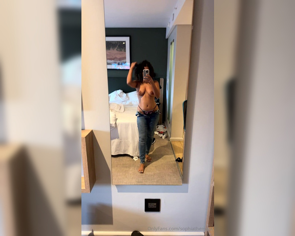 Sophia Abdalla aka sophiatheminx - 08-17-2024 OnlyFans Video - Im so naughty rn