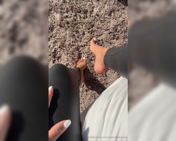 Sophia Abdalla aka sophiatheminx - 07-19-2024 OnlyFans Video - Tell me what would you like do to my feet