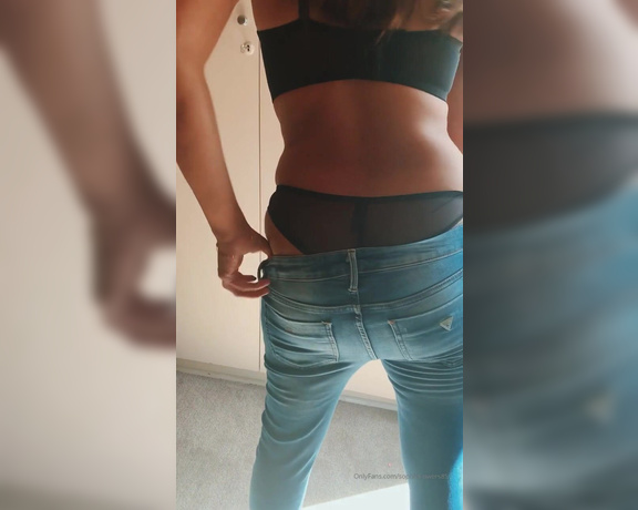 Sophia Abdalla aka sophiatheminx - 08-14-2020 OnlyFans Video - Theres a lot to get into my jeans