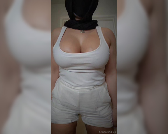 Armani Hadi aka armanihadi - 01-10-2024 OnlyFans Video - If I was in front of you what would you do Comment below NOT dm and