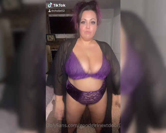 Ggirlnxtdoor aka ggirlnxtdoor - 12-28-2020 OnlyFans Video - The Tik Tok dances that would get me banned on their platform