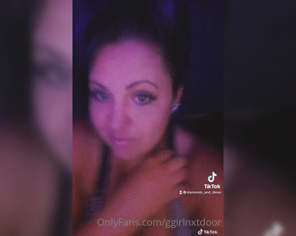 Ggirlnxtdoor aka ggirlnxtdoor - 04-09-2021 OnlyFans Video - Tik Tok wouldnt let me post this on my backup account